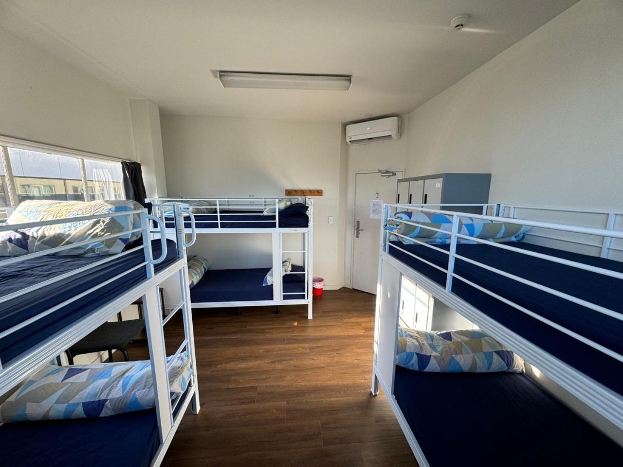 Backpackers Central Hamilton Ostello Esterno foto