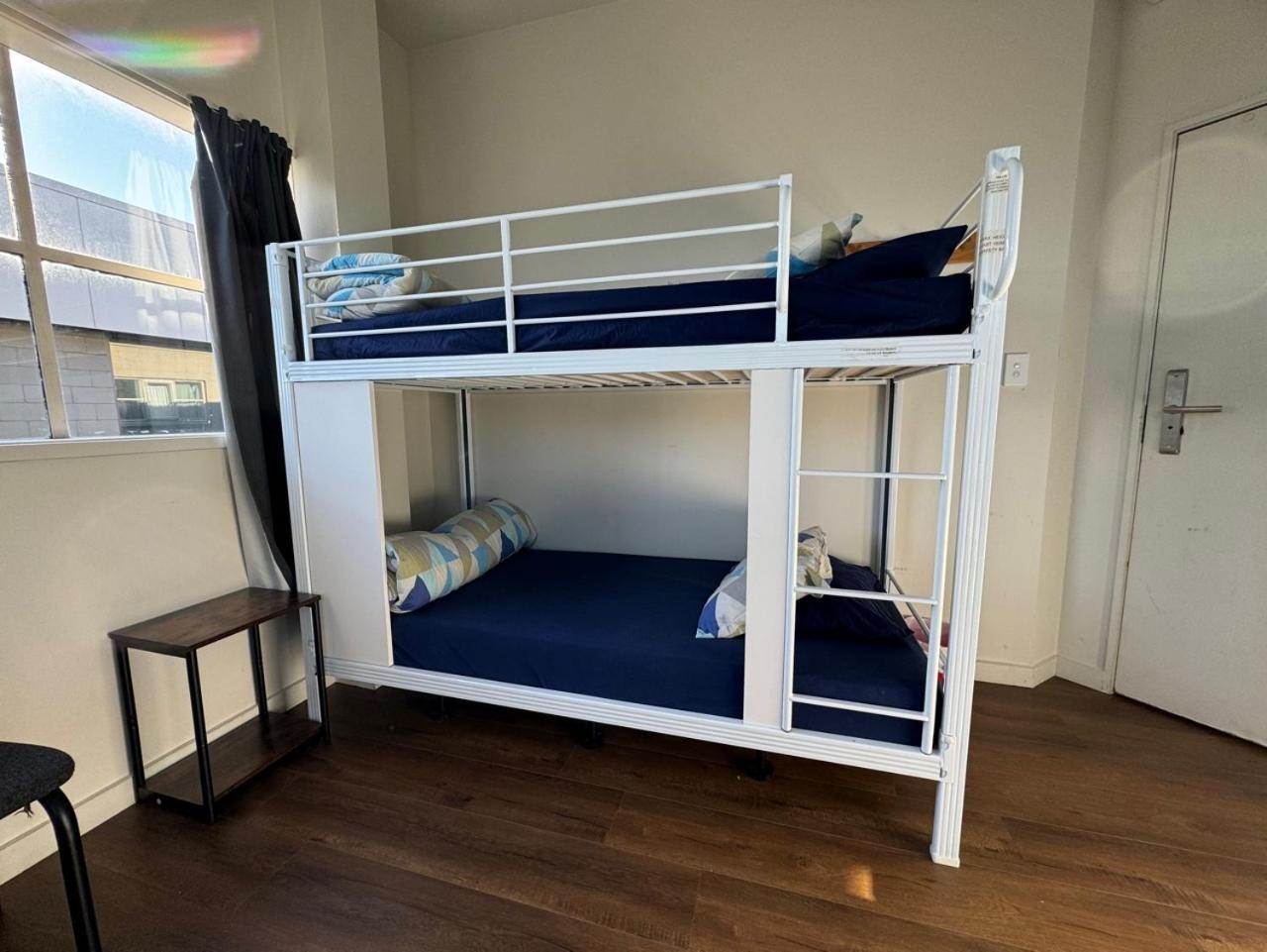 Backpackers Central Hamilton Ostello Esterno foto